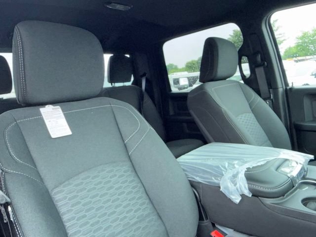 New 2026 RAM 2500 Tradesman w/ Safety Group AWD/4WD image 29