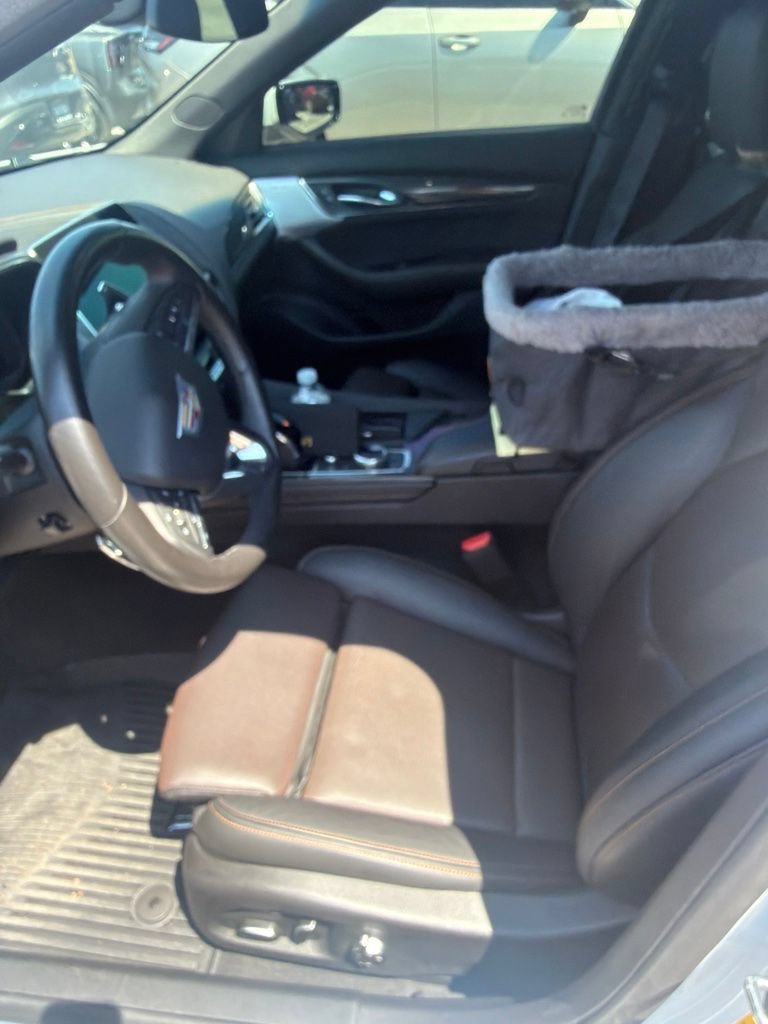 Used 2023 Cadillac CT5 V w/ Premium Package RWD image 8