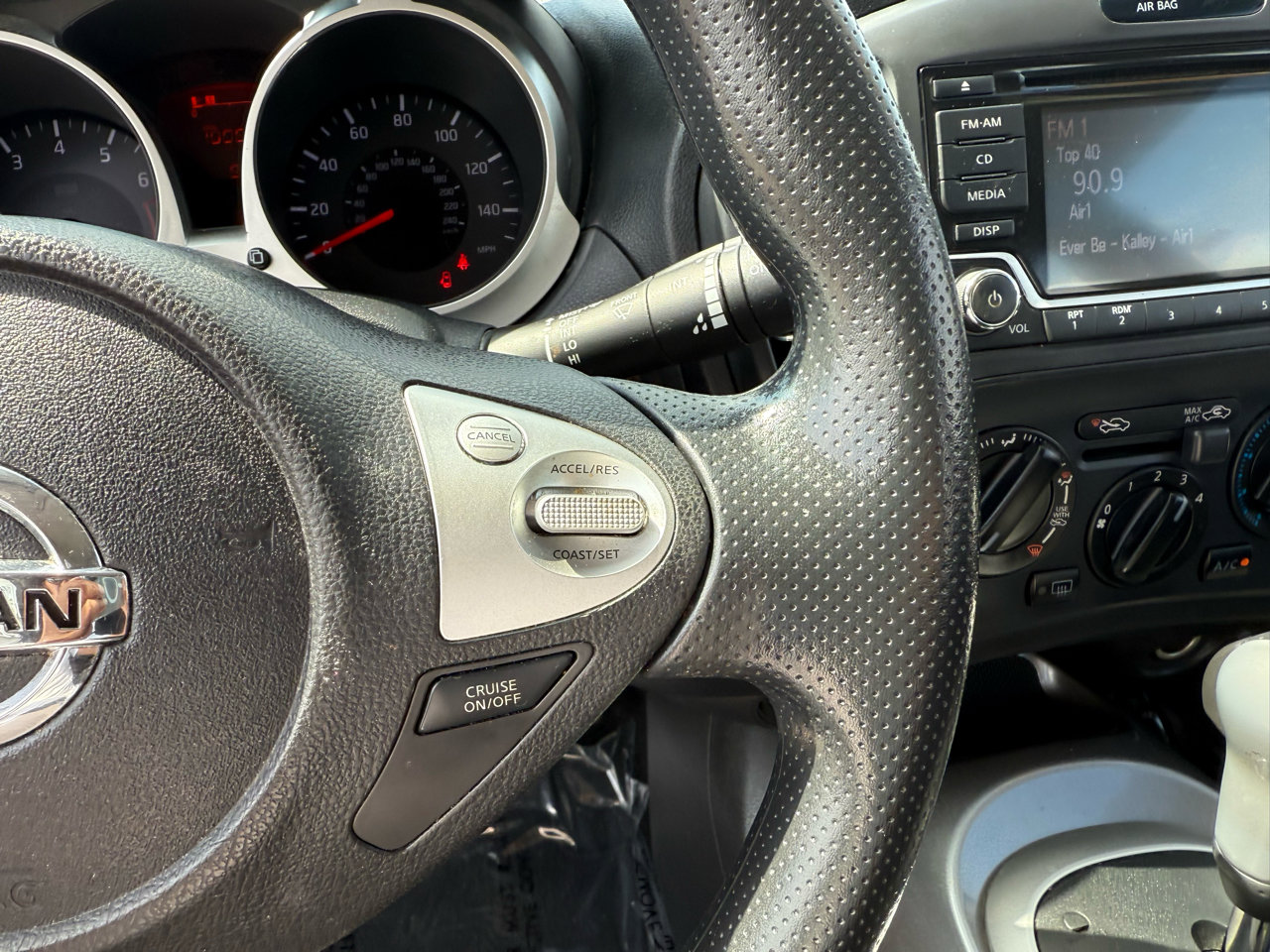 Used 2016 Nissan Juke S image 17