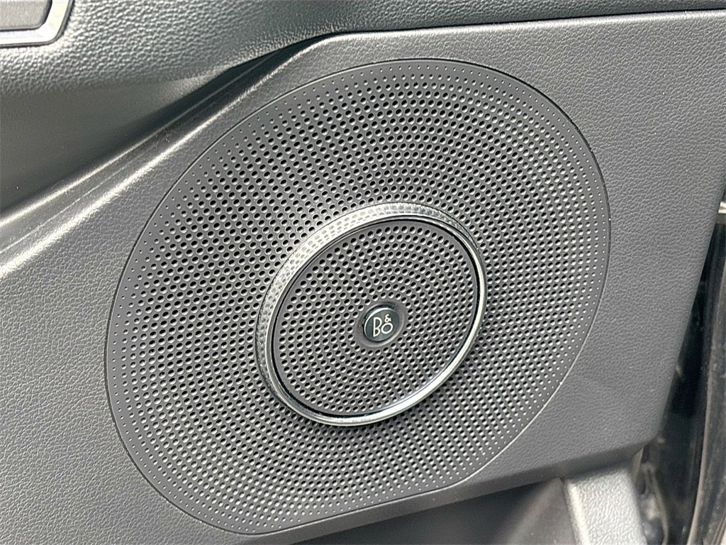 Used 2024 Ford Expedition Max Limited image 19