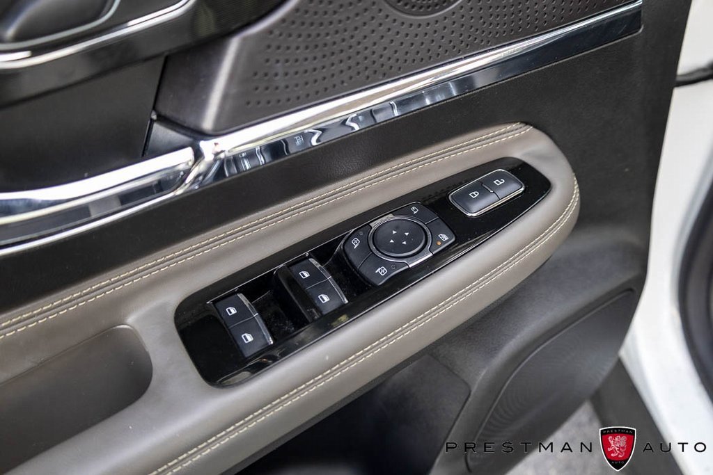 Used 2024 Lincoln Corsair Reserve w/ Equipment Group 201A image 23