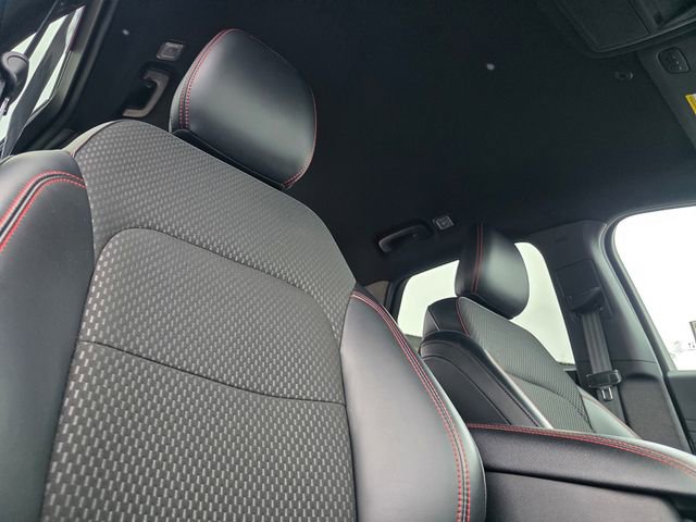 Used 2023 Ford Escape ST-Line Elite image 17