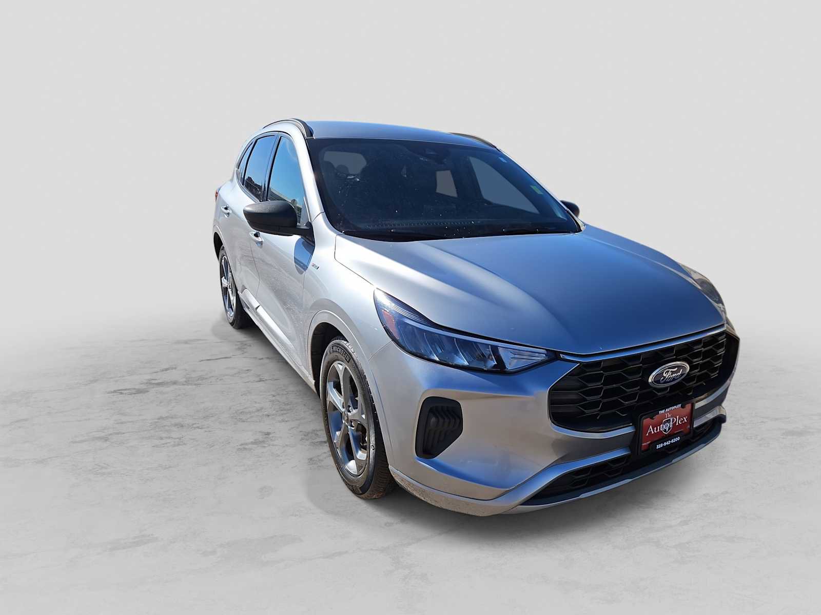 Used 2023 Ford Escape ST-Line image 2