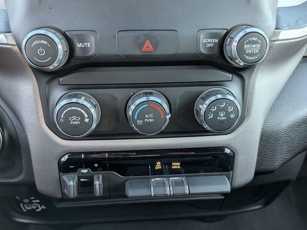 Used 2024 RAM 2500 Big Horn image 23