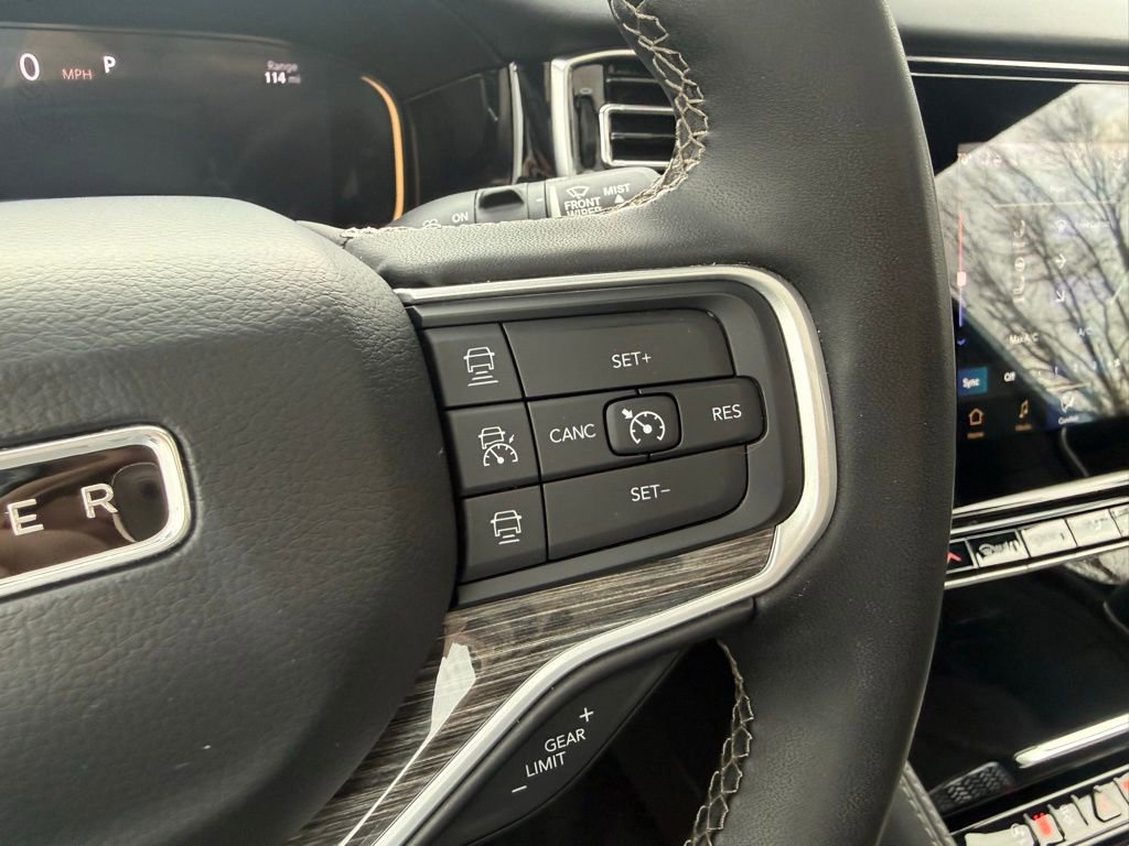 Used 2022 Jeep Wagoneer Series II w/ Premium Group I image 21