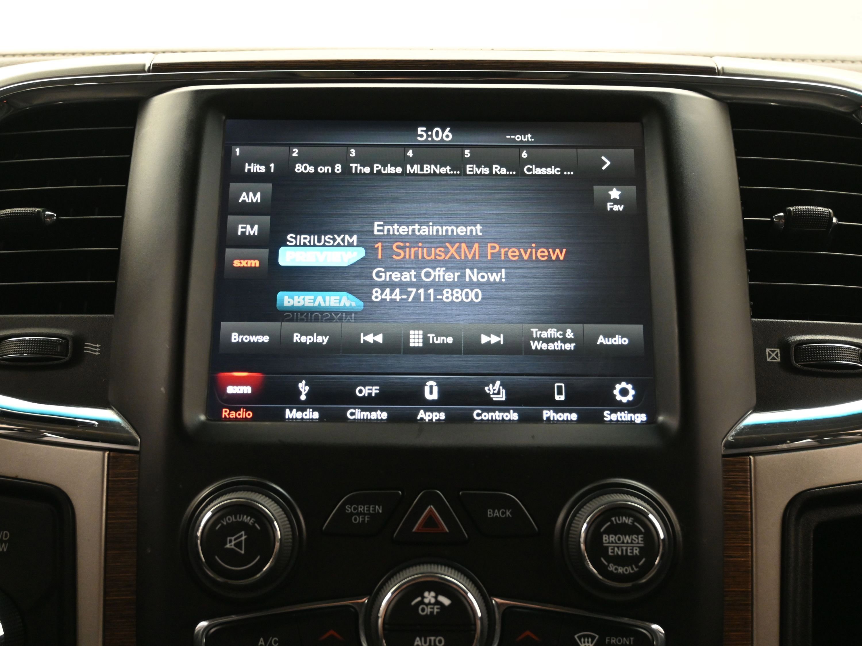 Used 2018 RAM 2500 Laramie w/ Off Road Package AWD/4WD image 31