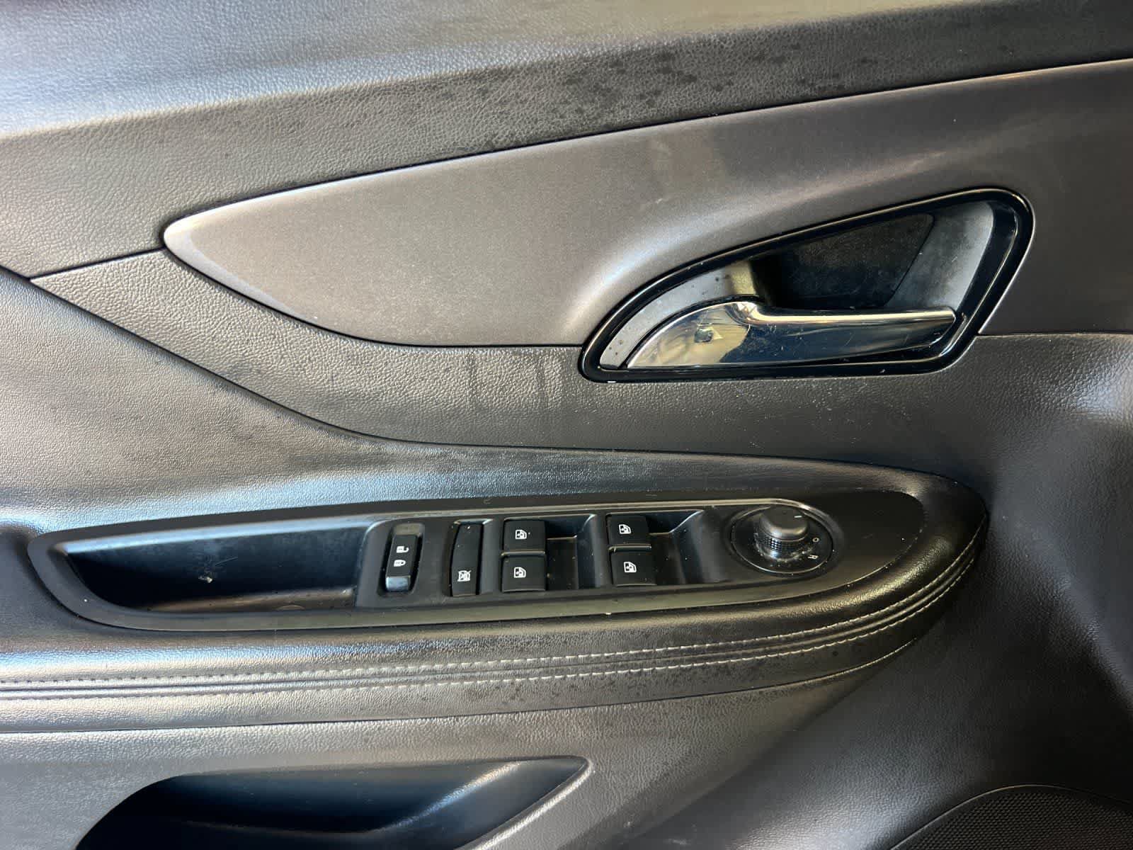 Used 2019 Buick Encore Preferred AWD/4WD image 13