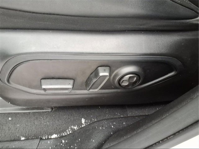 Used 2022 Jeep Grand Cherokee Altitude image 13