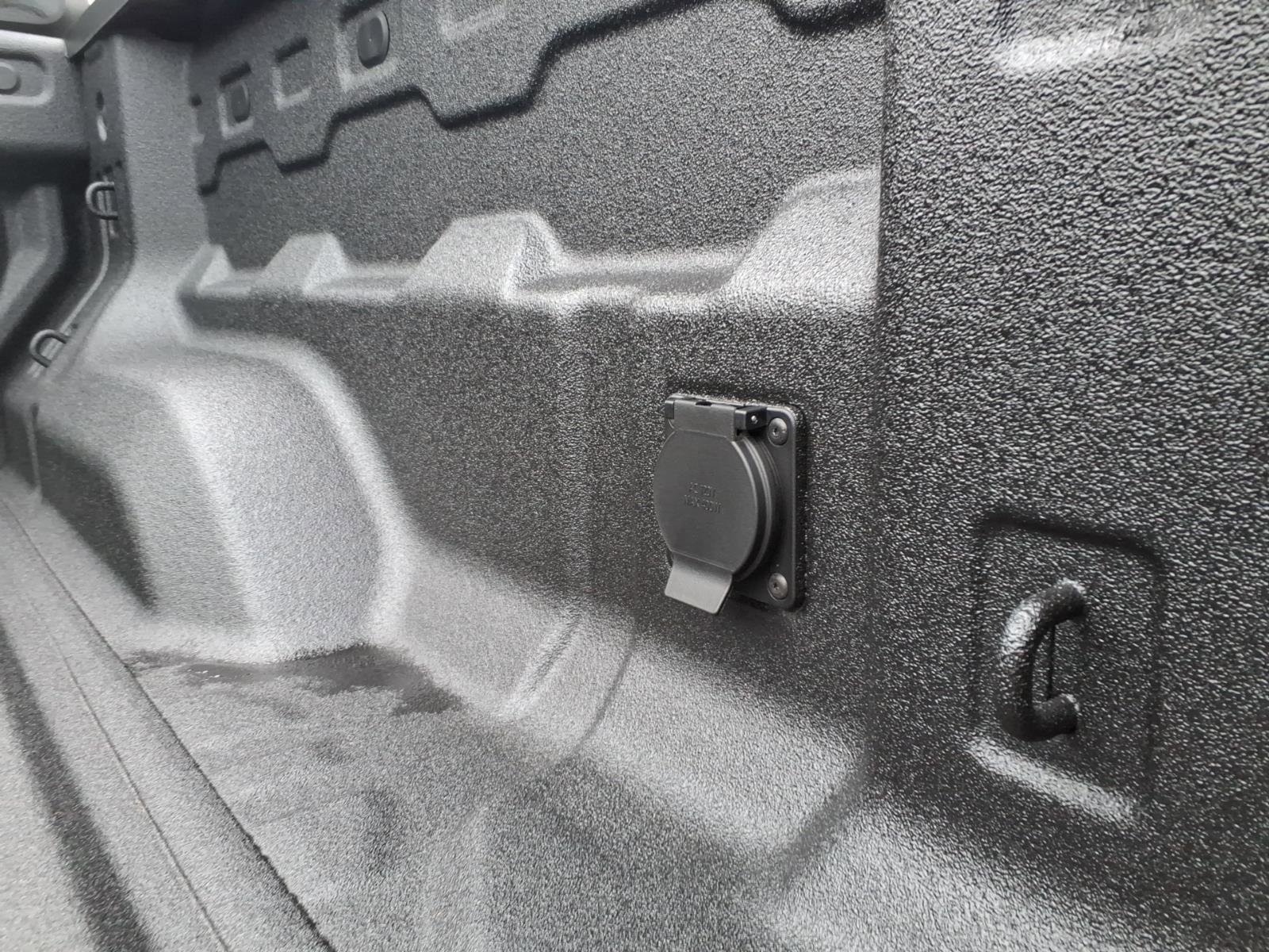 New 2026 GMC Canyon Denali image 5