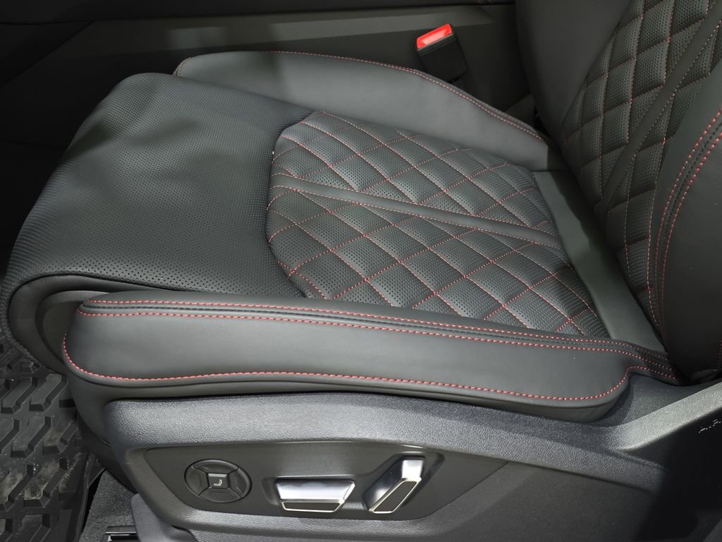 New 2026 Audi Q8 Prestige image 28