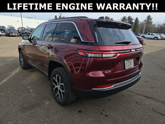 Used 2024 Jeep Grand Cherokee Limited w/ Luxury Tech Group II AWD/4WD image 5