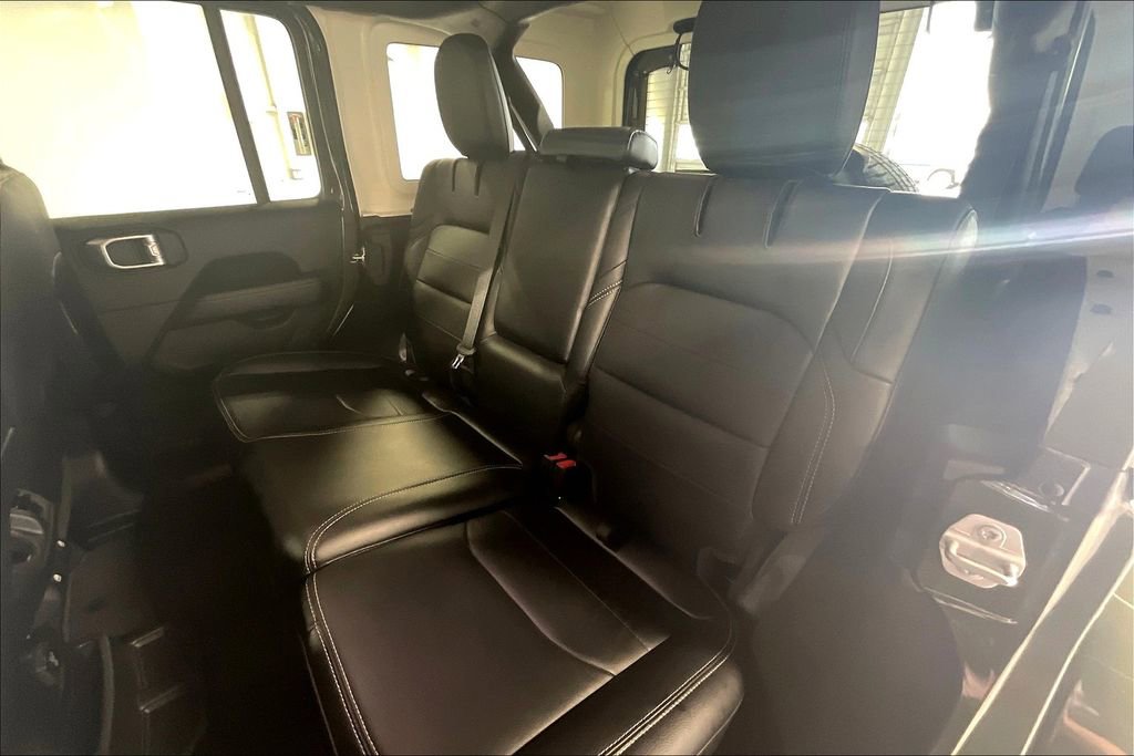 Used 2021 Jeep Wrangler Unlimited Sahara w/ Safety Group image 33