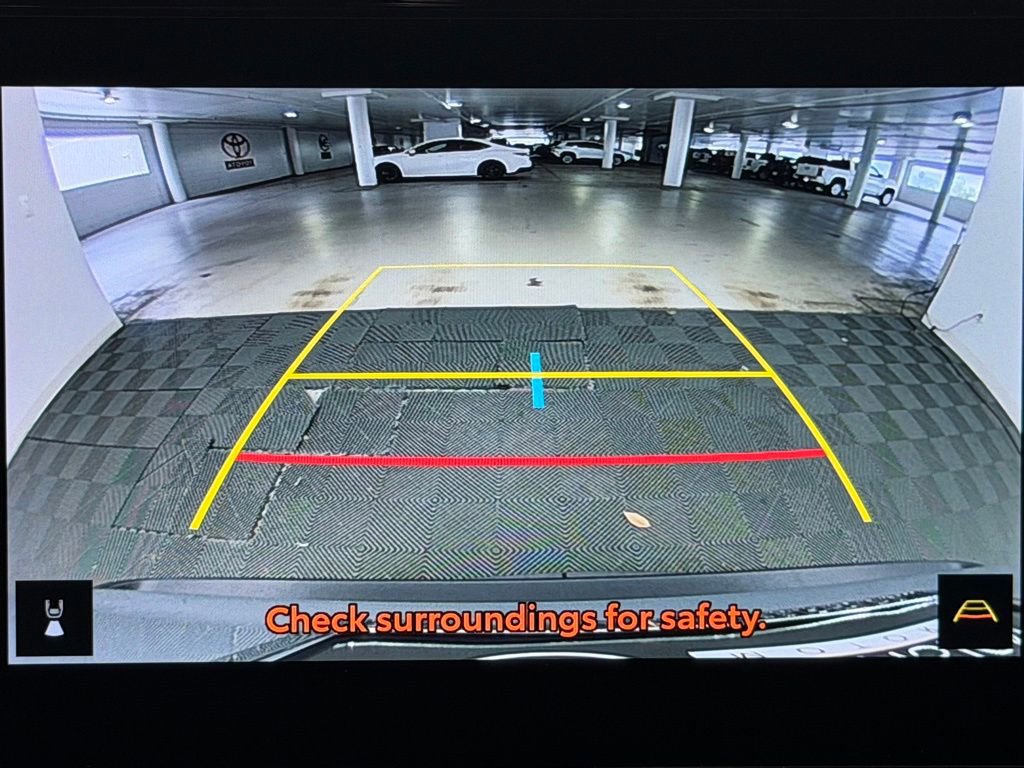 Certified 2025 Toyota RAV4 LE FWD image 32