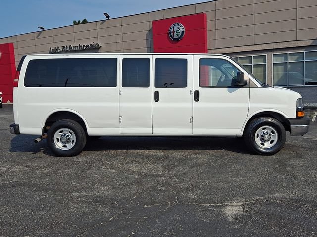 Used 2014 Chevrolet Express 3500 LT w/ LT Preferred Equipment Group RWD image 7