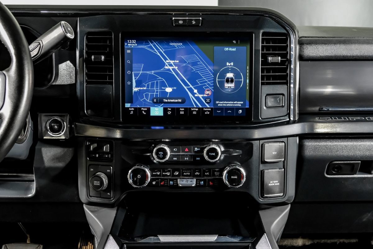 Used 2025 Ford F350 Lariat w/ Chrome Package AWD/4WD image 22
