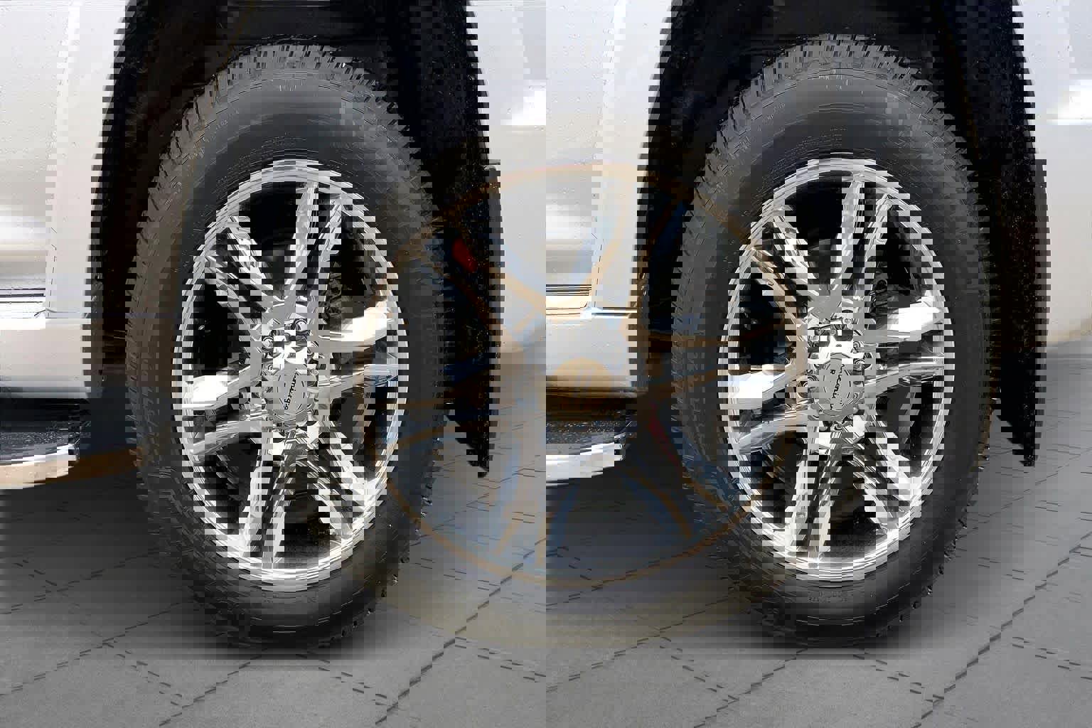 Used 2023 Toyota 4Runner Limited image 10