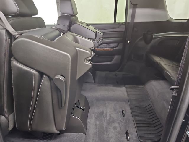 Used 2020 Chevrolet Suburban Premier image 38