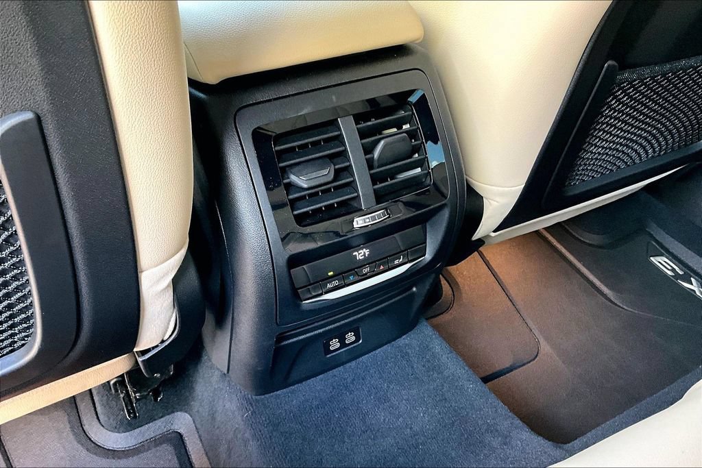 Used 2024 BMW X3 xDrive30i w/ Premium Package AWD/4WD image 32