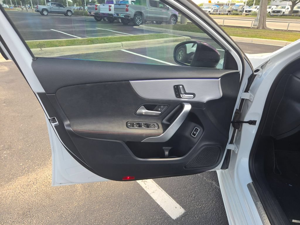Used 2020 Mercedes-Benz A 220 image 12