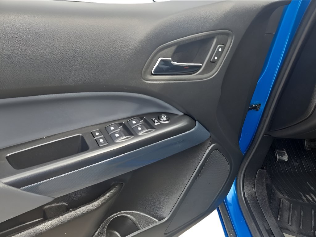 Used 2022 Chevrolet Colorado Z71 AWD/4WD image 14