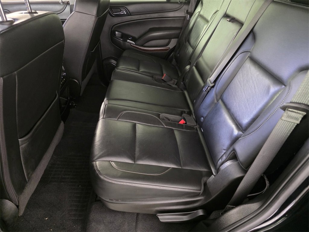 Used 2020 GMC Yukon SLT w/ Premium Edition image 15