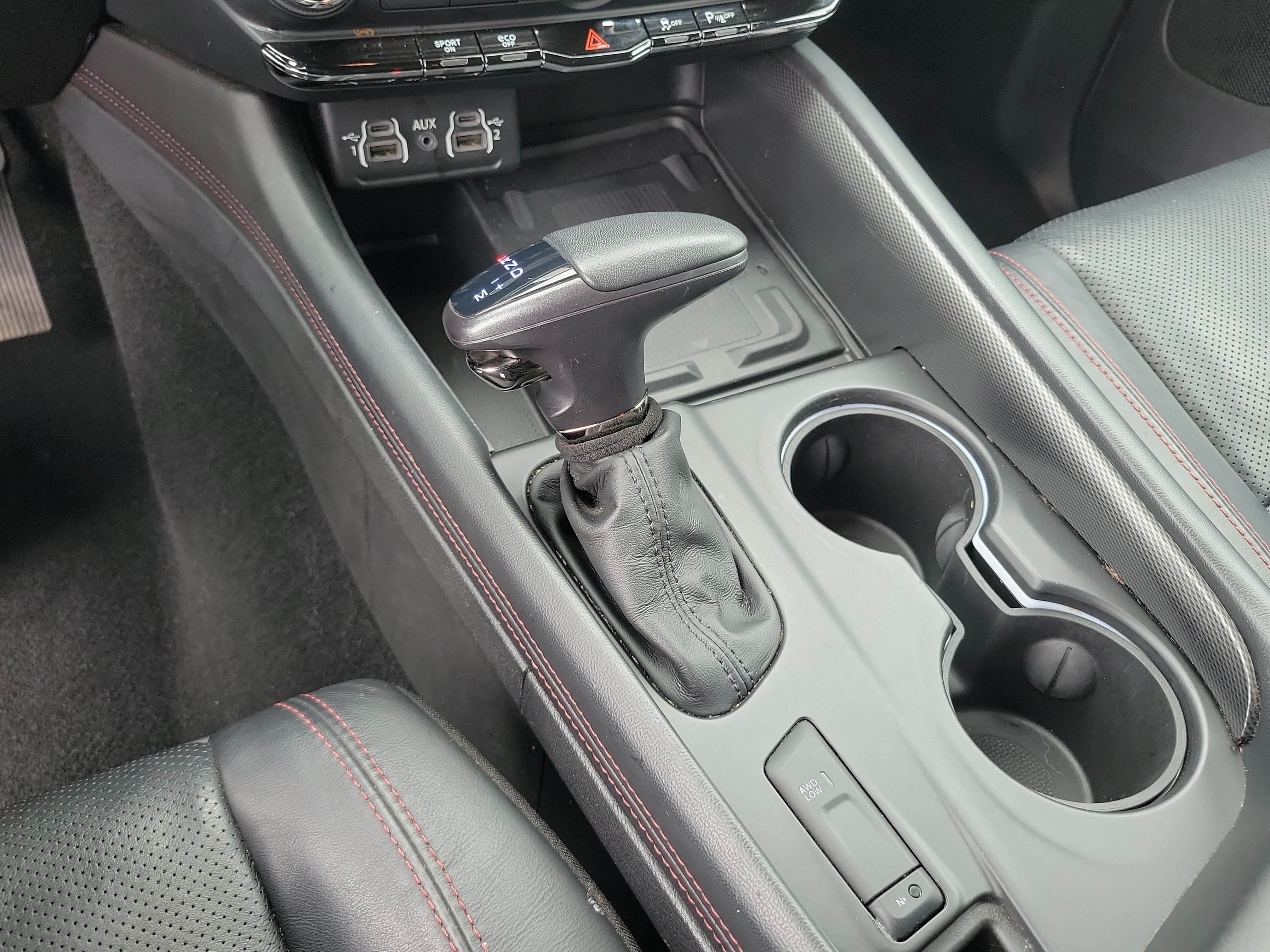 Used 2022 Dodge Durango R/T w/ Blacktop Package AWD/4WD image 35