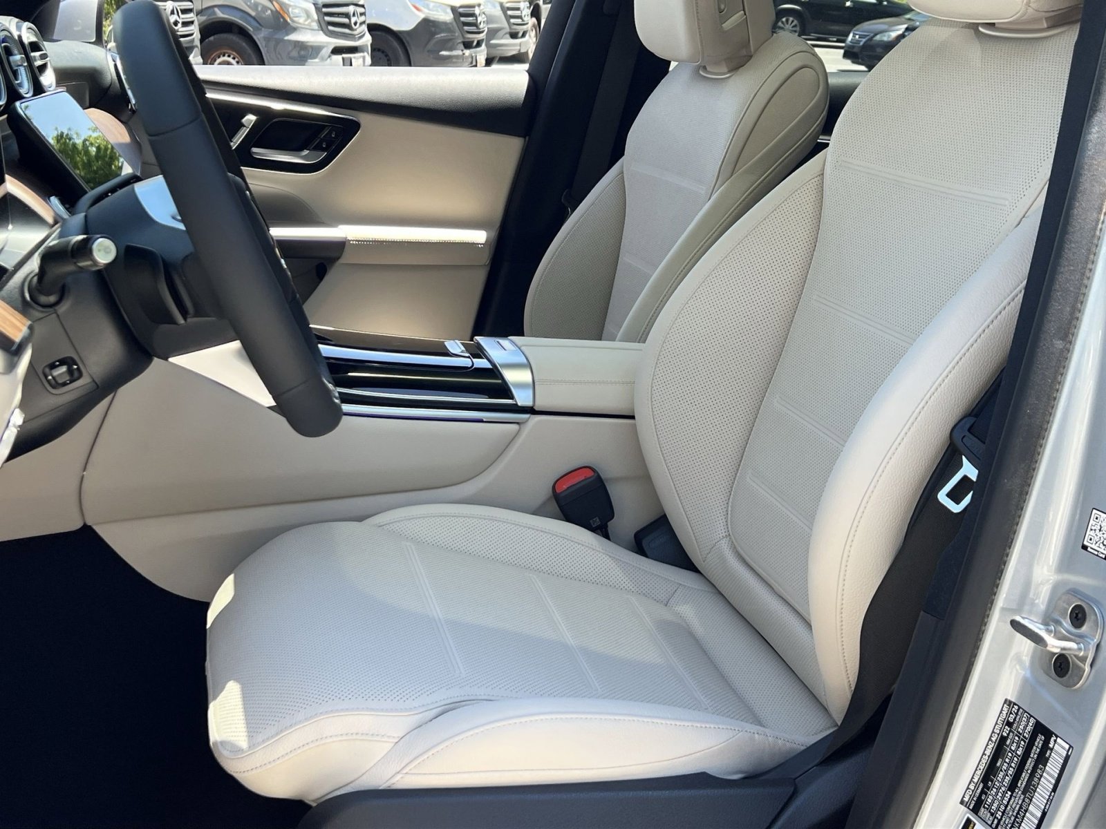 New 2026 Mercedes-Benz GLC 300 4MATIC image 18