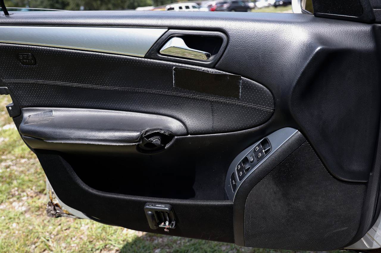 Used 2005 Mercedes-Benz C 230 Sedan image 35