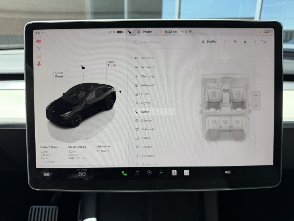 Used 2022 Tesla Model Y Long Range AWD/4WD image 21