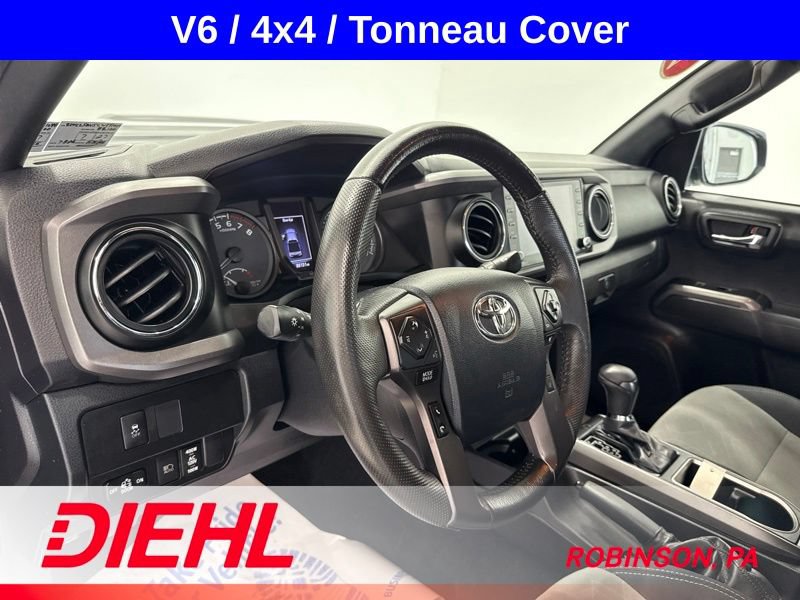 Used 2020 Toyota Tacoma TRD Sport AWD/4WD image 21