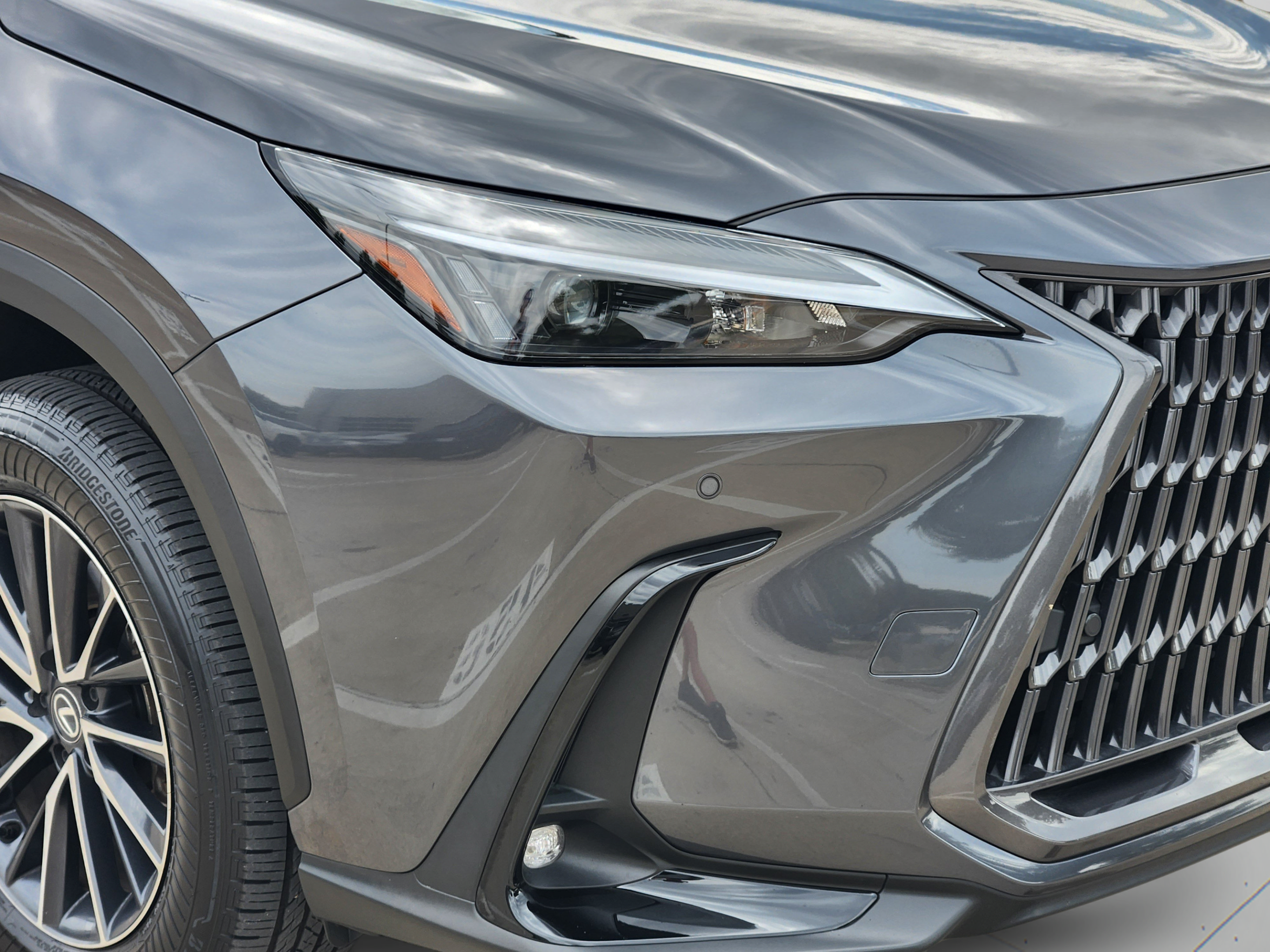 Certified 2025 Lexus NX 250 FWD w/ Accessory Package (Z1) image 32