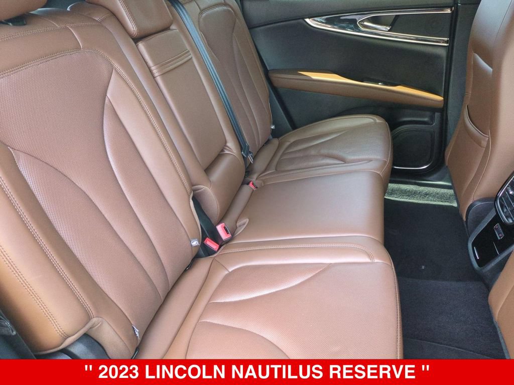 Used 2023 Lincoln Nautilus Reserve w/ Monochromatic Package AWD/4WD image 21