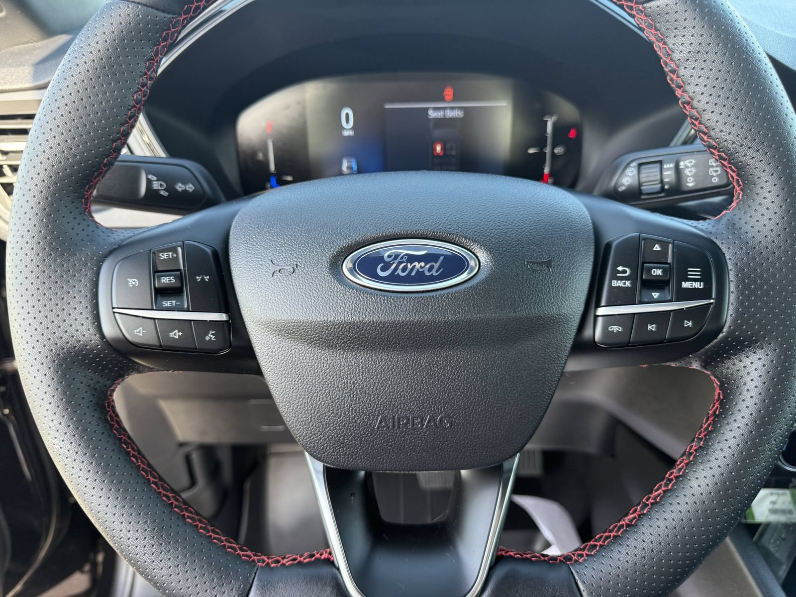 Used 2025 Ford Escape ST-Line Select AWD/4WD image 27