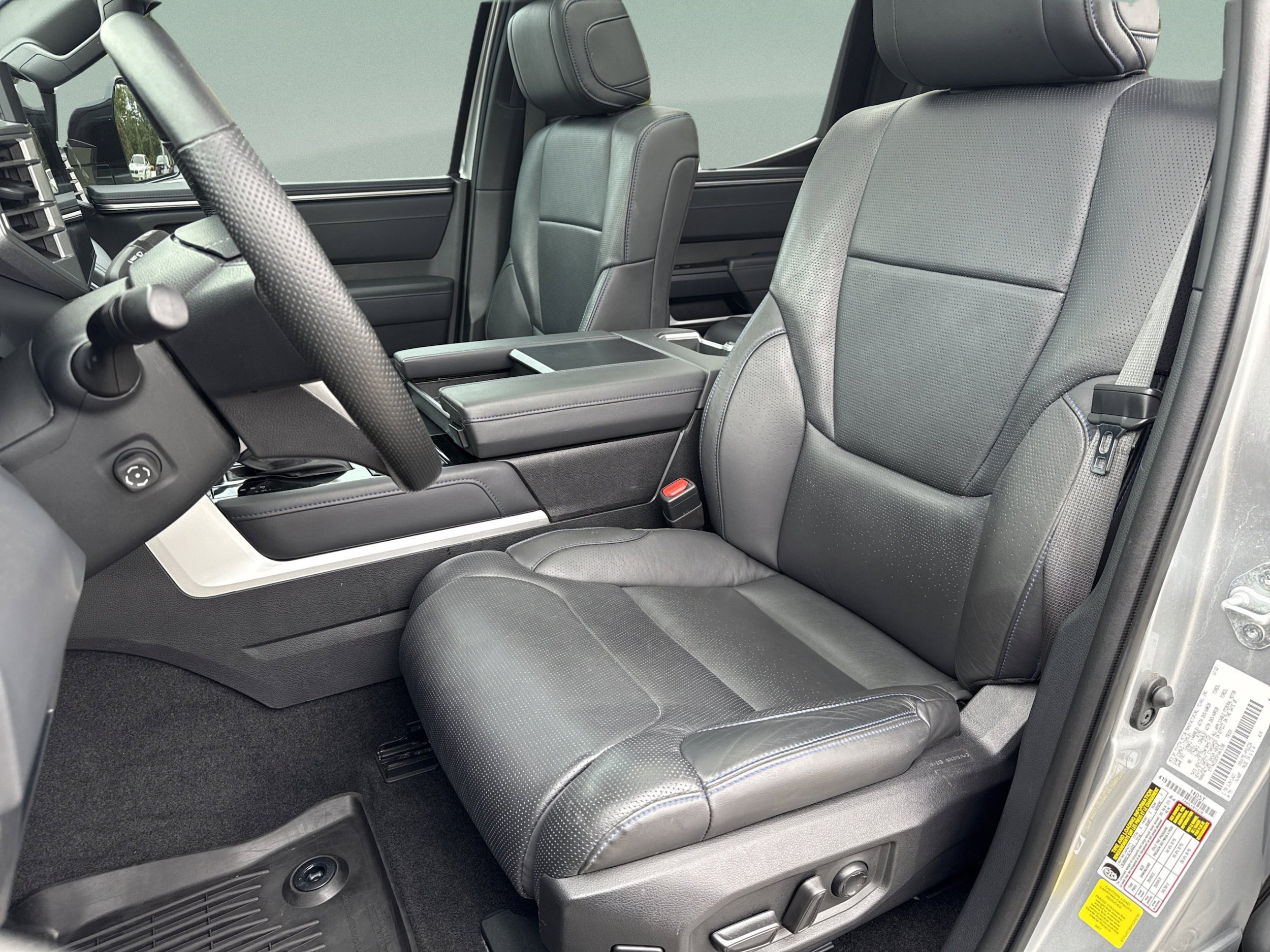 Used 2023 Toyota Tundra Platinum AWD/4WD image 21