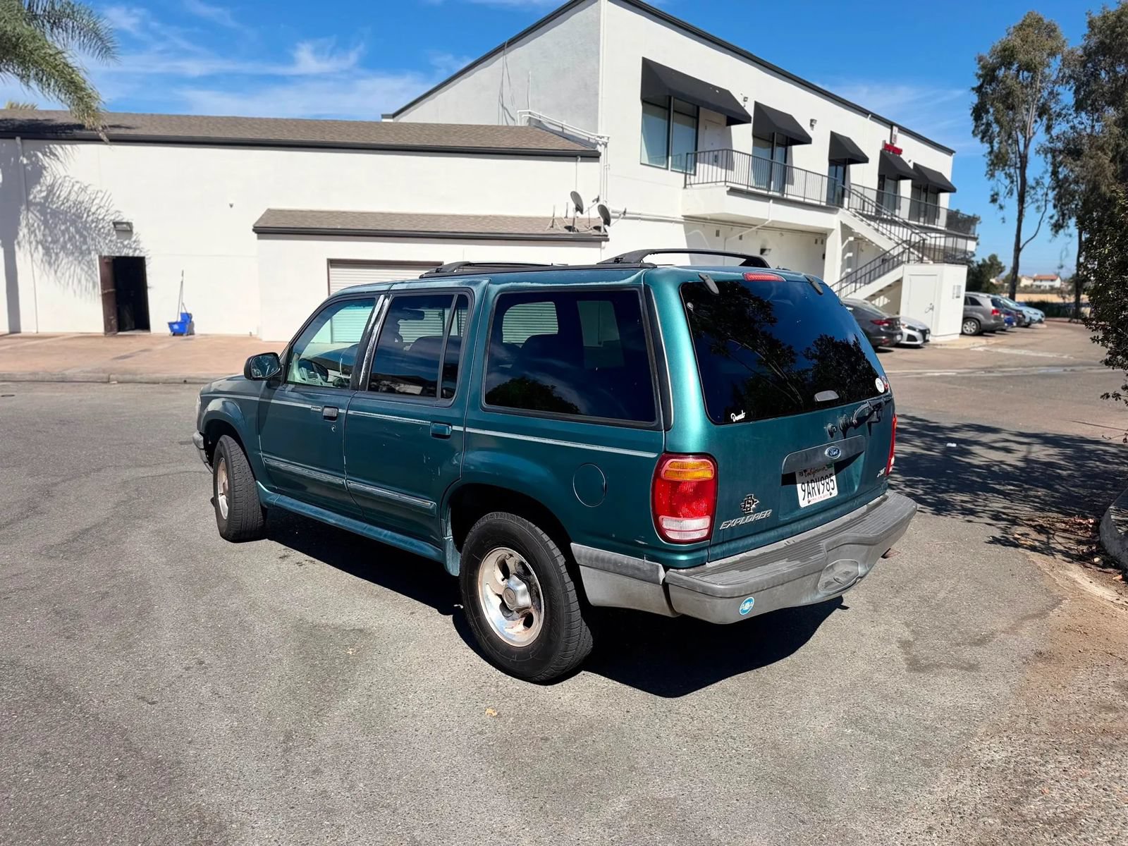 Used 1998 Ford Explorer 4WD 4-Door image 11