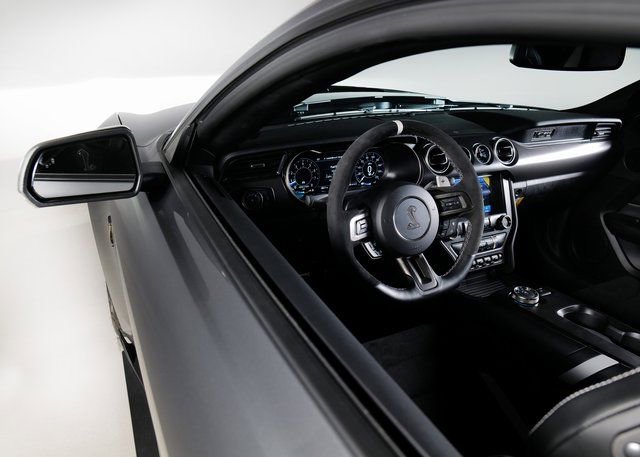 Used 2022 Ford Mustang Shelby GT500 w/ Technology Package image 20