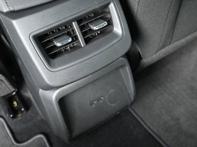 New 2026 Chevrolet Equinox EV LT w/ Midnight Package image 25