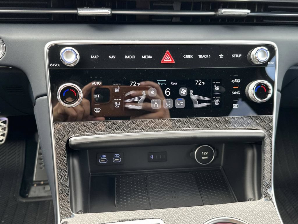 New 2026 Genesis GV80 3.5T e-SC AWD/4WD image 19