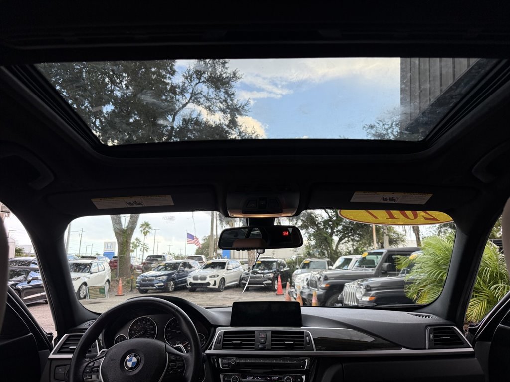 Used 2017 BMW 330i Sedan RWD image 20