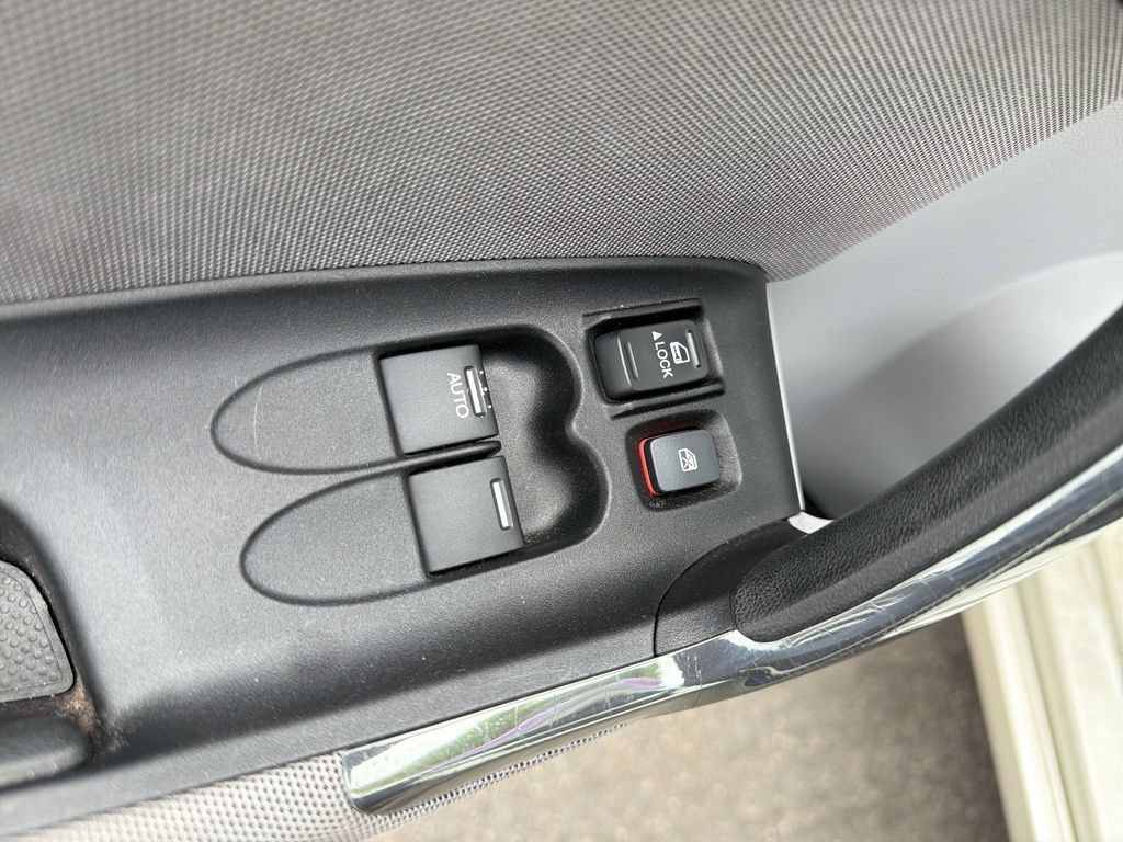 Used 2012 Honda CR-Z EX image 15