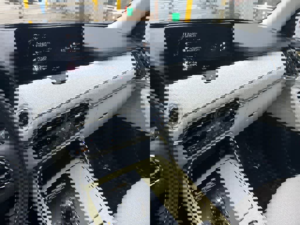 Used 2024 MAZDA CX-90 3.3 Turbo S w/ Premium Plus image 38