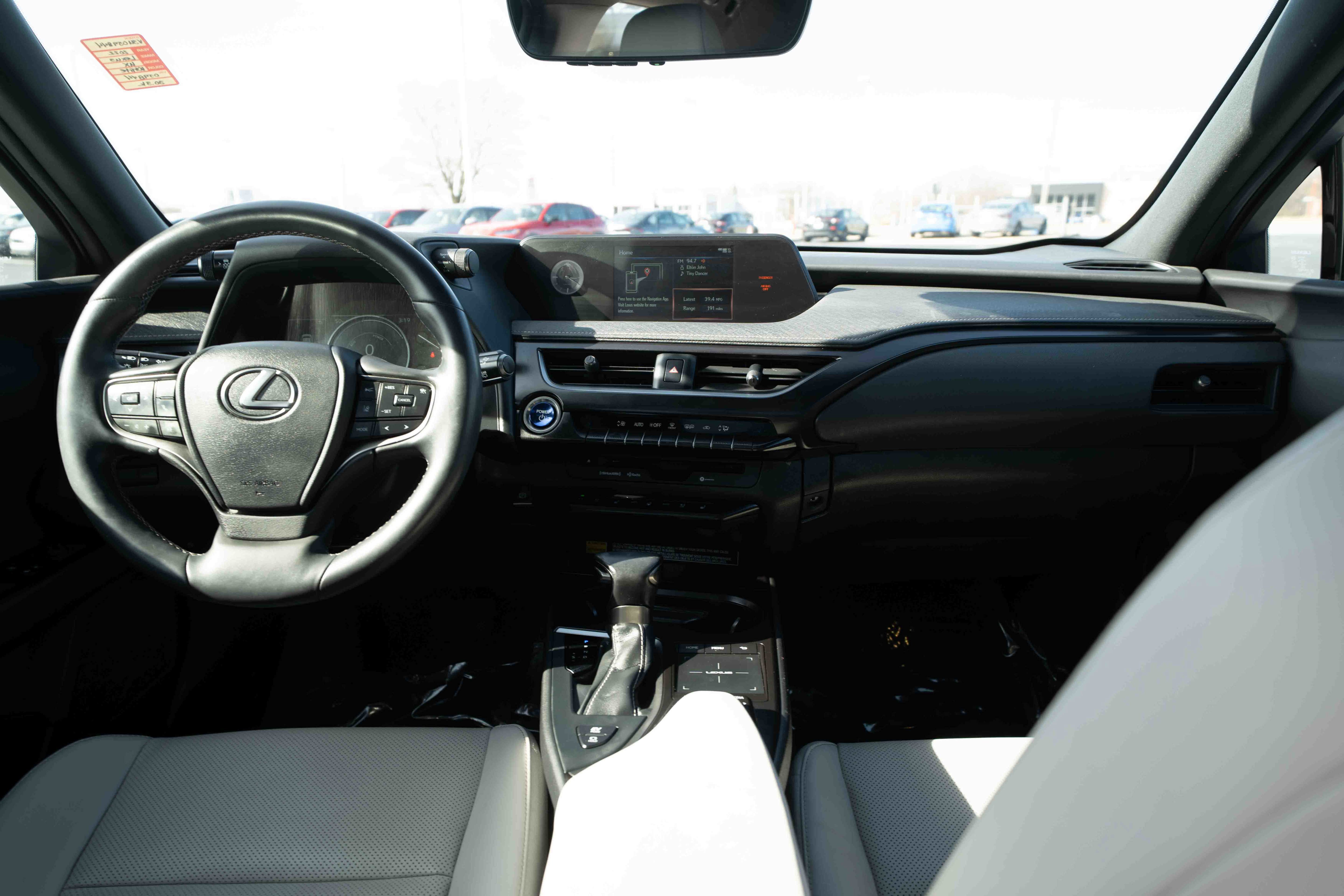 Used 2022 Lexus UX 250h UX 250h image 20