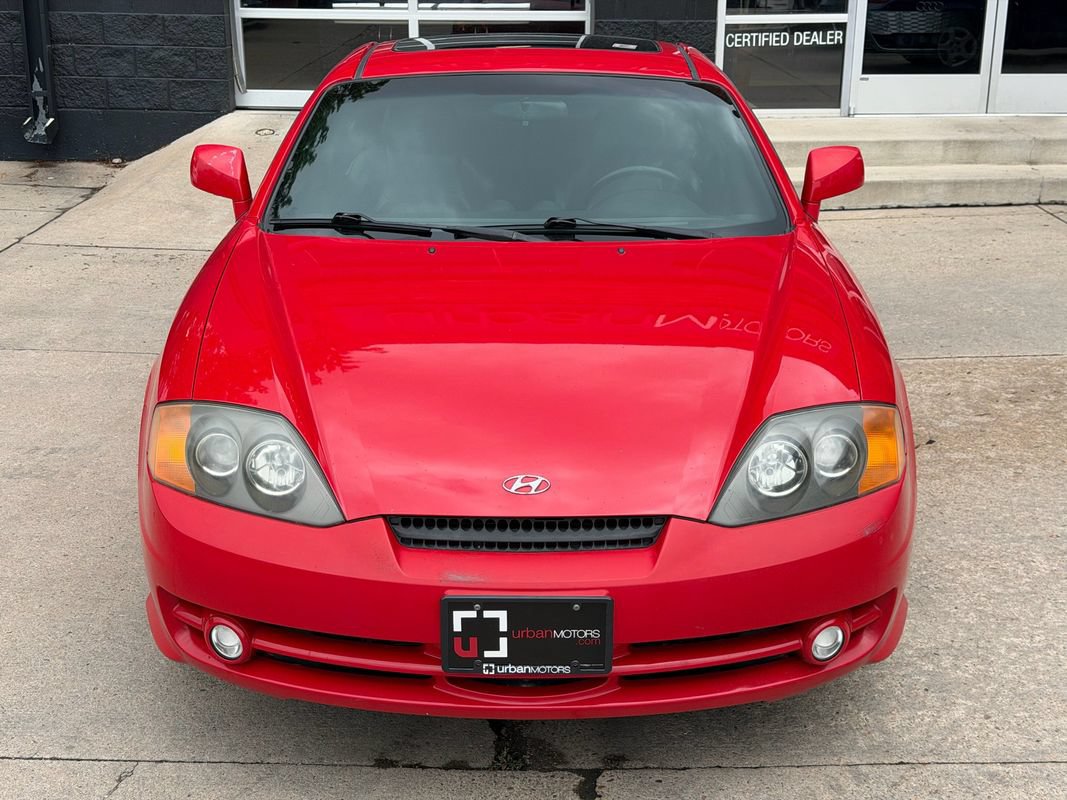 Used 2004 Hyundai Tiburon GT FWD image 8