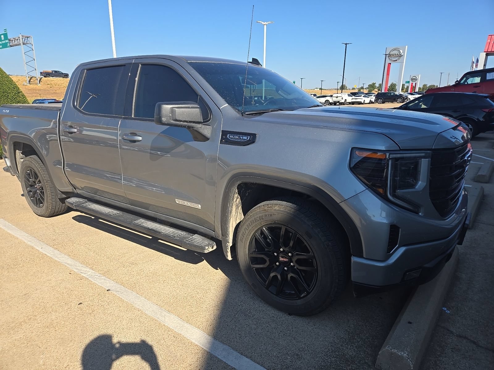 Used 2025 GMC Sierra 1500 Elevation AWD/4WD image 7