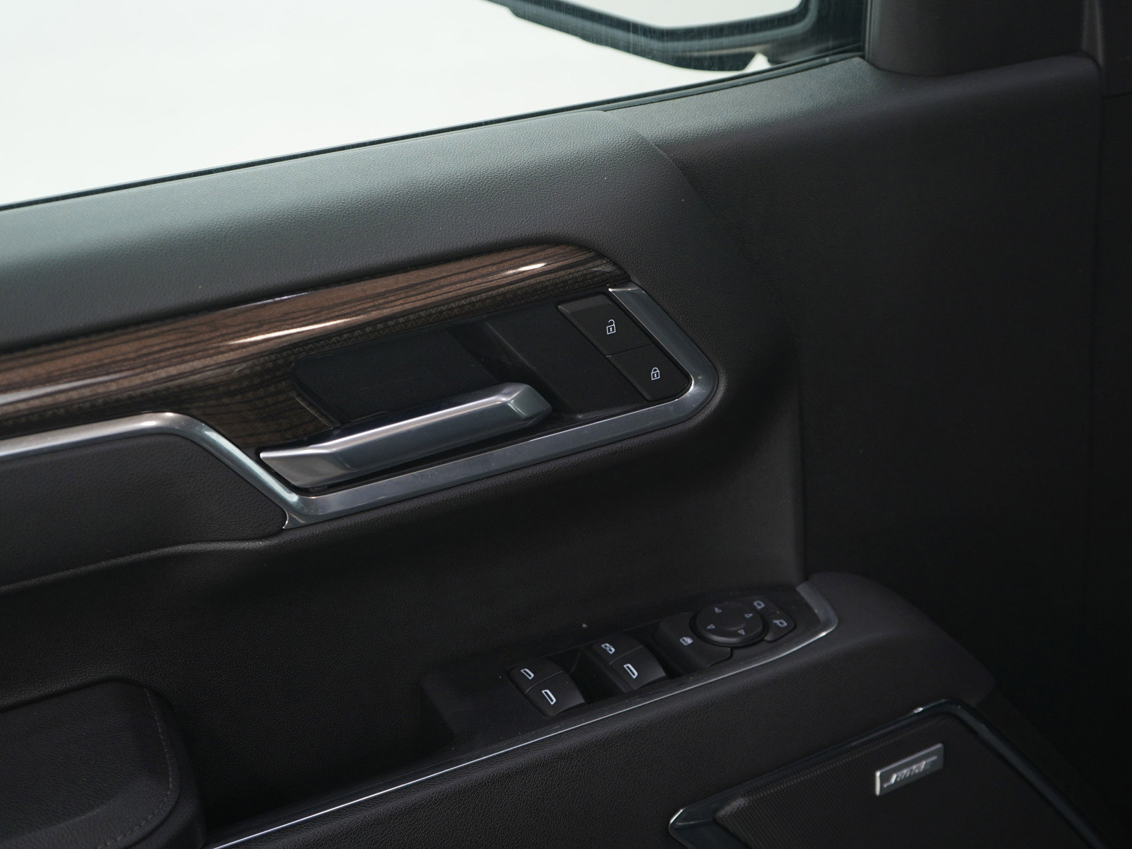 Used 2025 Chevrolet Silverado 1500 LT Trail Boss w/ LT Trail Boss Premium Package image 20