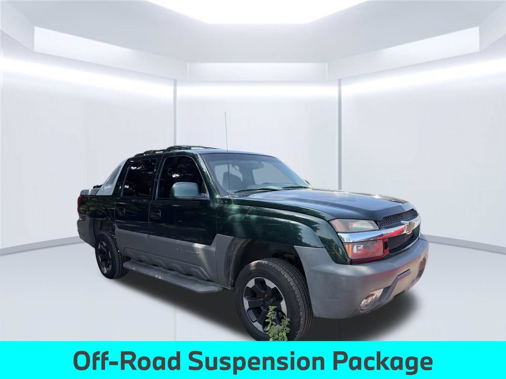 Used 2002 Chevrolet Avalanche 4x4 w/ Off-Road Suspension Pkg image 2