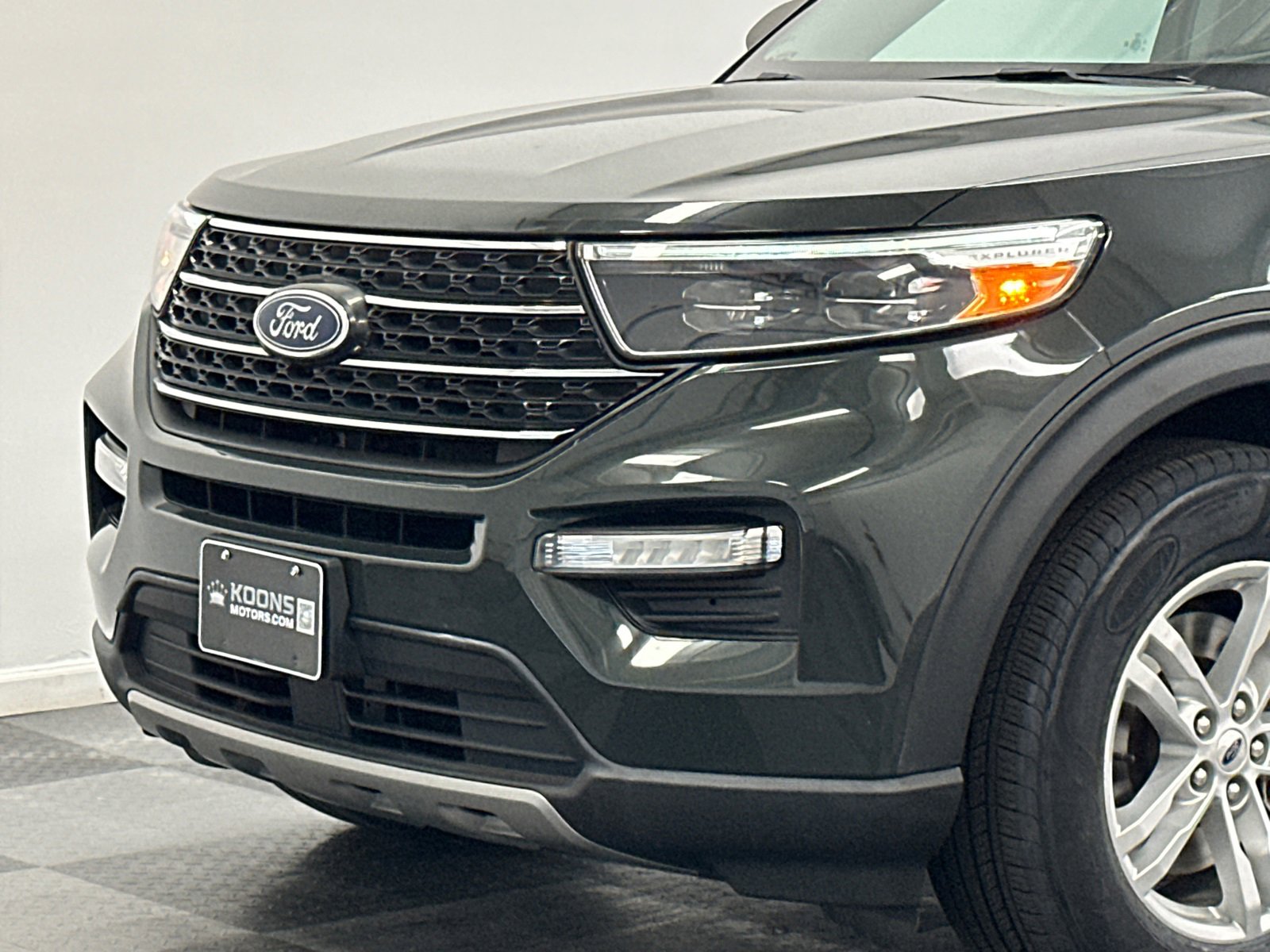 Used 2022 Ford Explorer XLT w/ Equipment Group 202A video 2