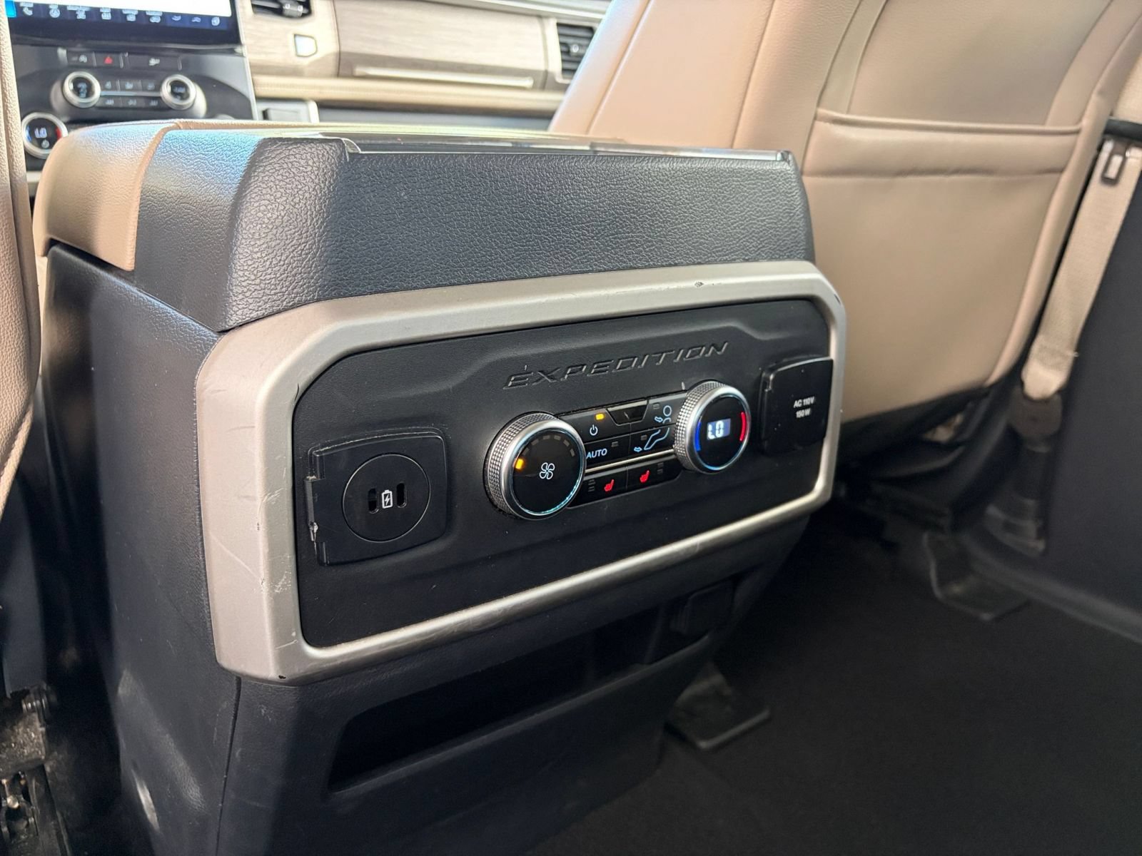 Used 2024 Ford Expedition Max Limited RWD image 25