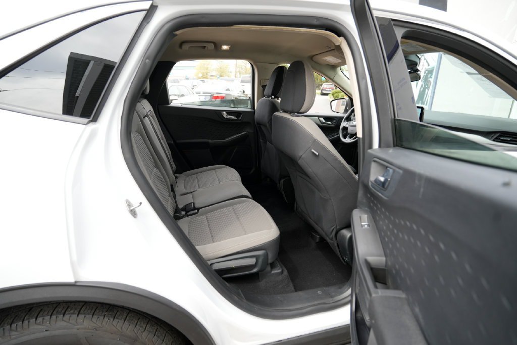 Used 2020 Ford Escape SE FWD image 34