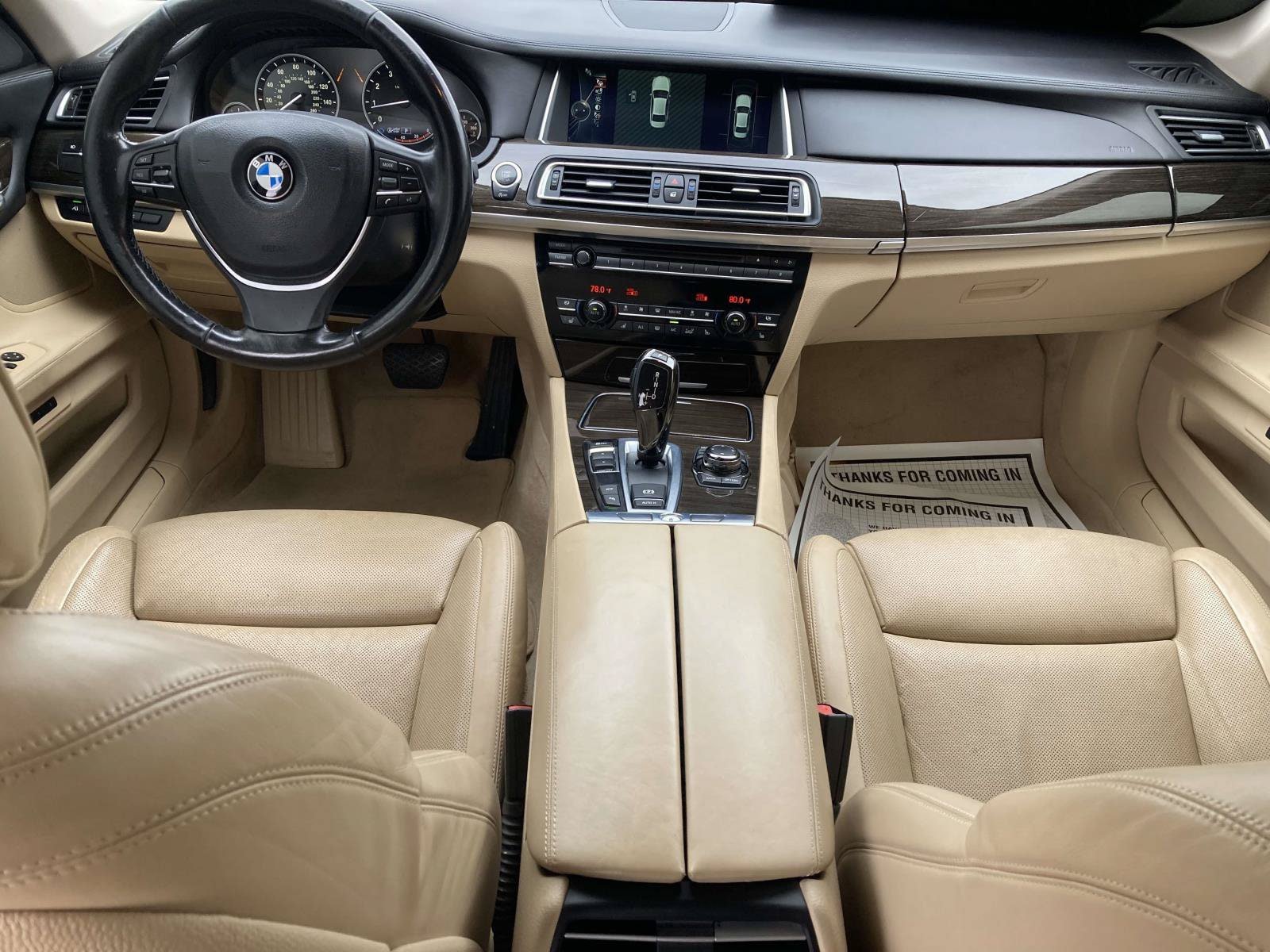 Used 2013 BMW 750Li RWD image 18